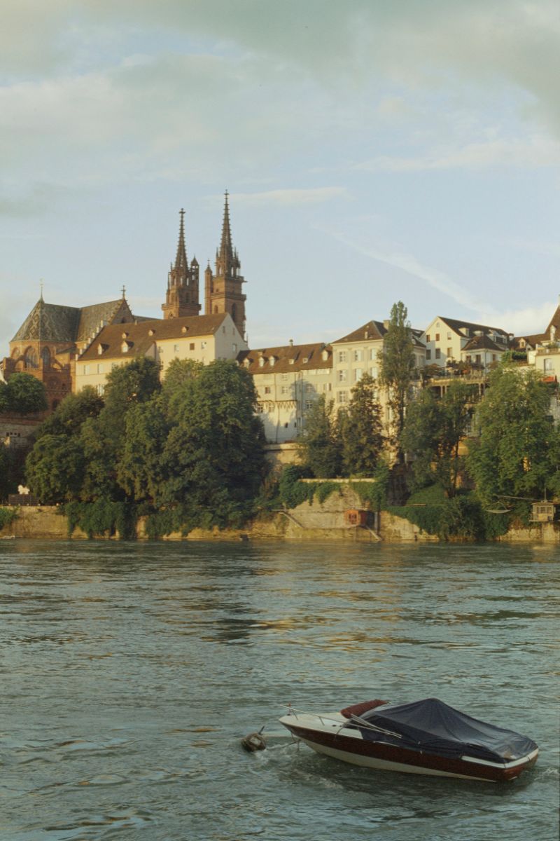 Fotka loďky v Basileji